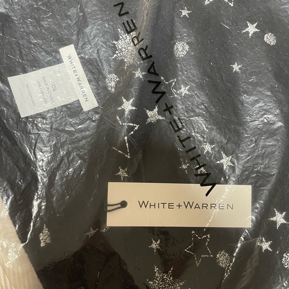 White + Warren Cashmere Celestial Foil Print Scarf 19490 - Picture 5 of 6